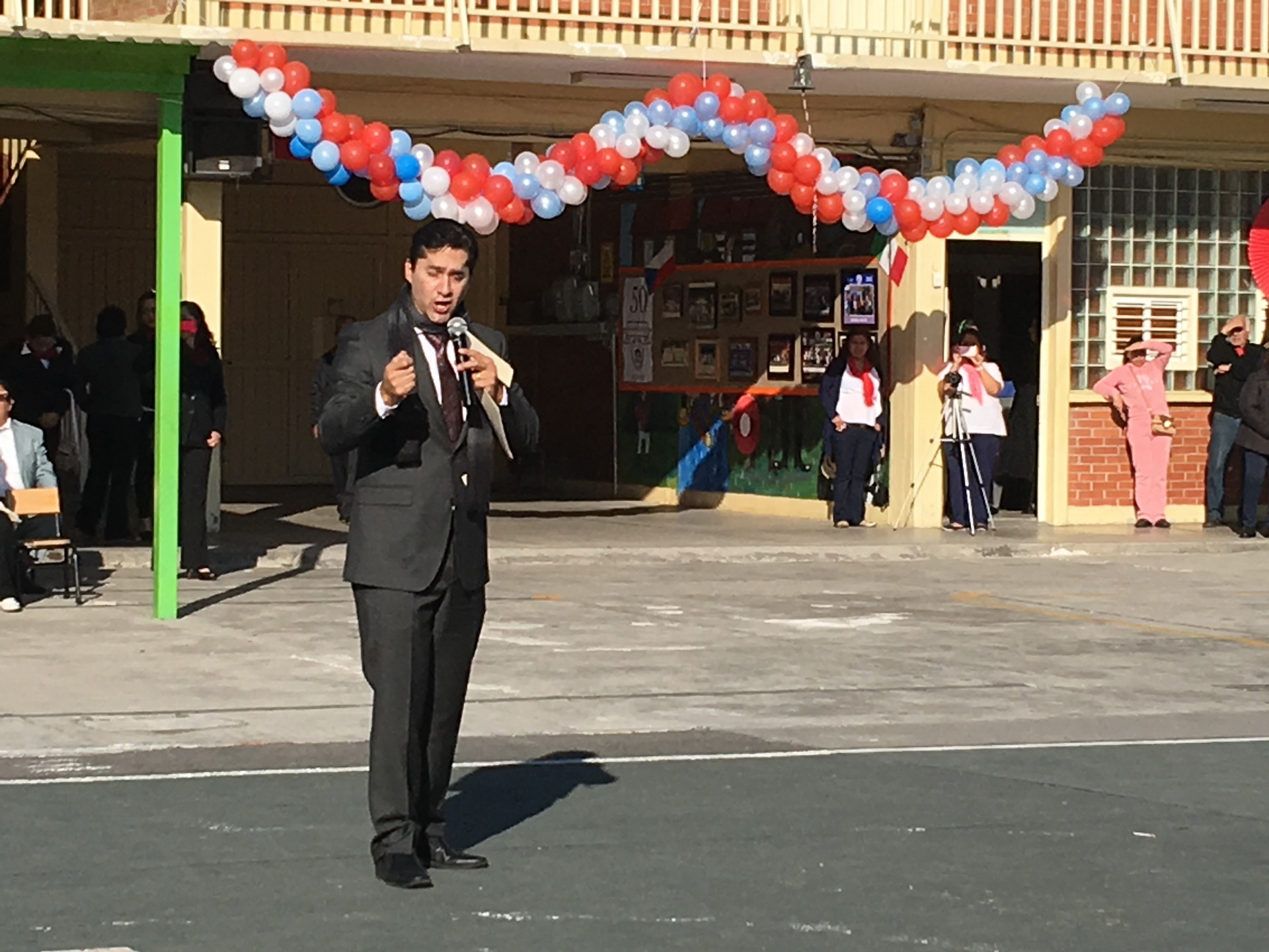 escuela_checoslquia_50_aniv-002.jpg